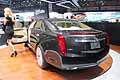 Cadillac XTS Platinum posteriore vettura